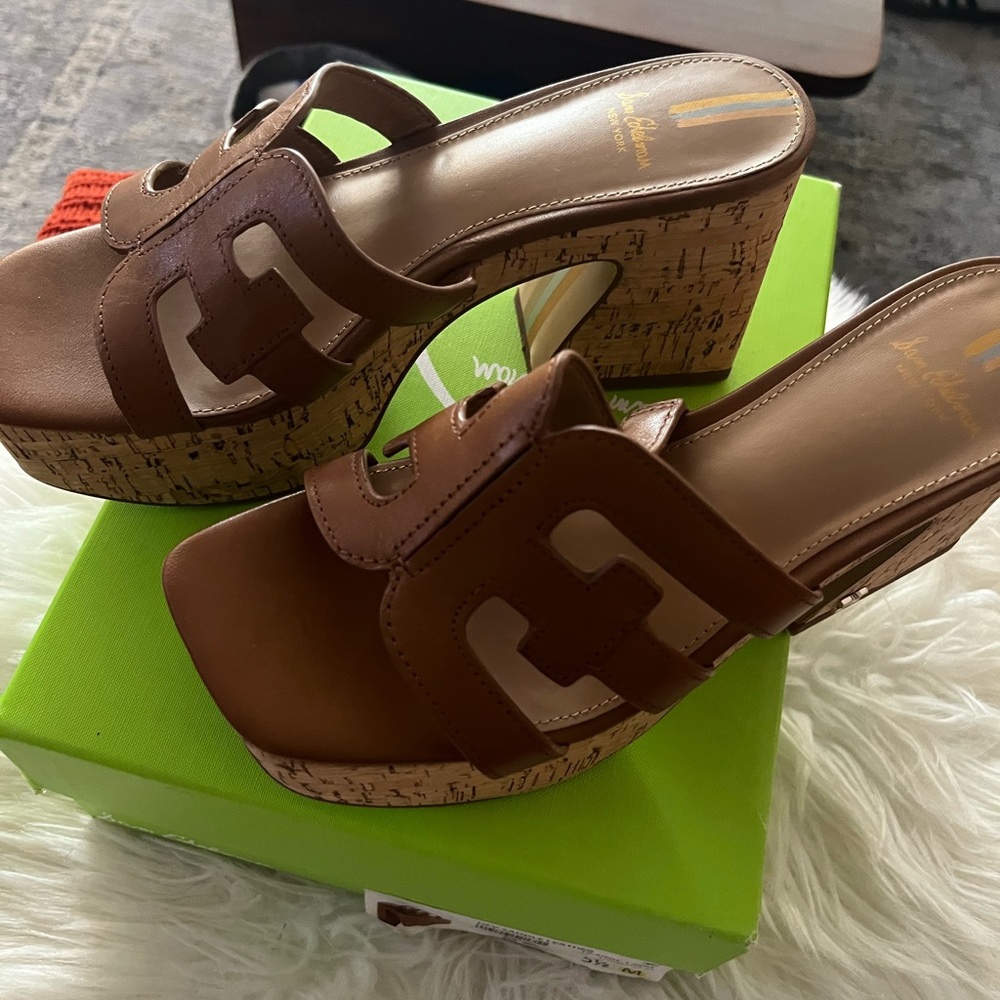 Sam Edelman platform sandals. Never worn. Too big. My loss is your gain!